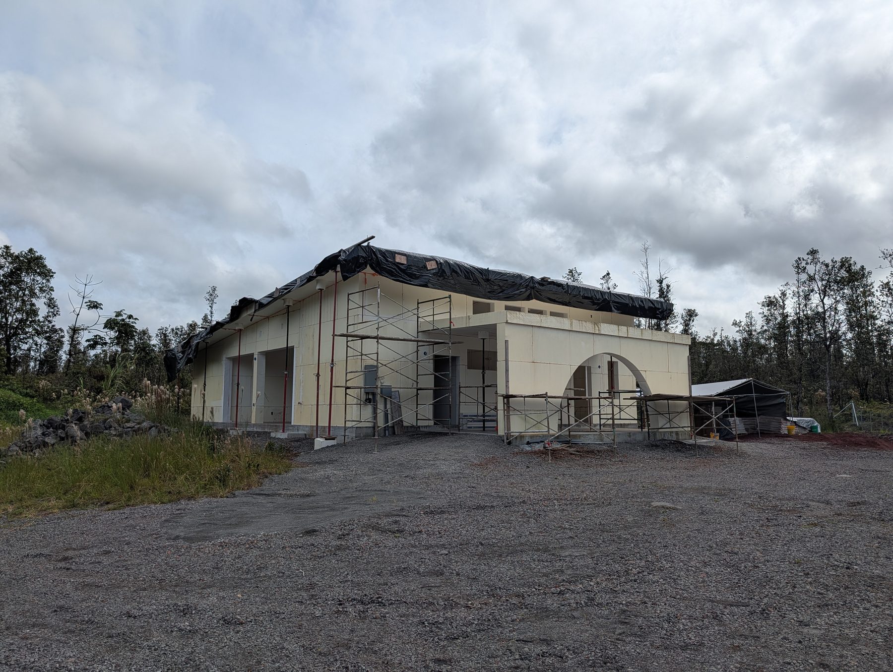 SABS home under construction in Hawaiian Acres